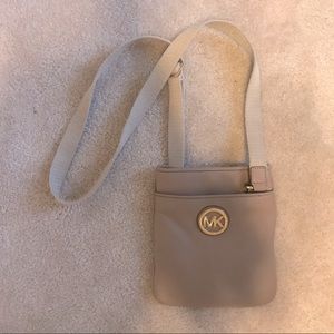 Michael Kors Beige Purse